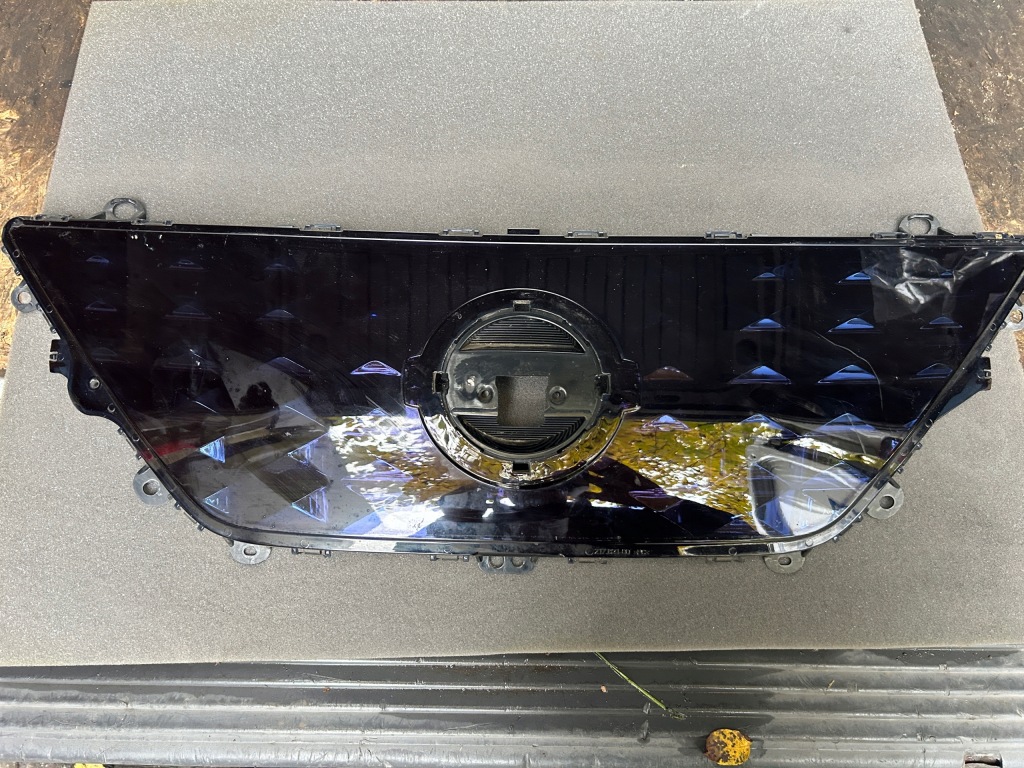 фото №1, Nissan leaf ii ze1 2022 решётка радиатора решётка радиатора радиатора