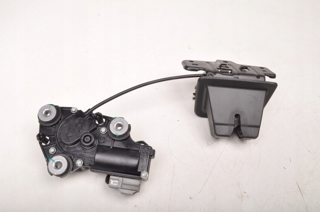 фото №8, Volvo s90 16-24 замок багажника кришки задня задній 31386567