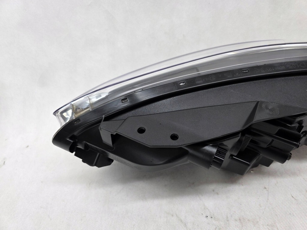 фото №7, Kia ceed iii 3 лампа перед передняя правая full led europa 92102j7100