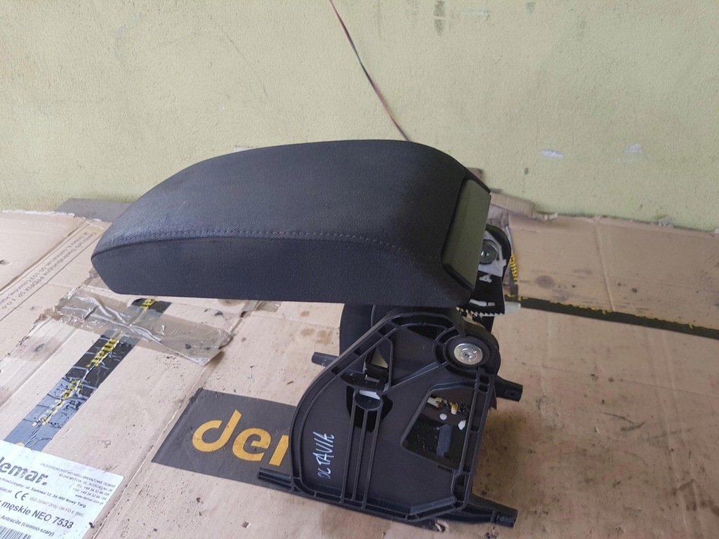 фото №5, Підлокітник skoda octavia iii