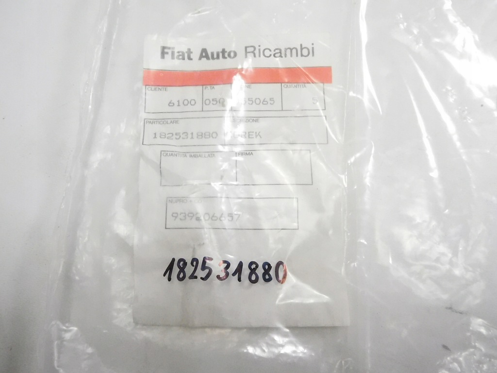 фото №11, Клипса кронштейн fiat ducato оригинальный номер 182531880