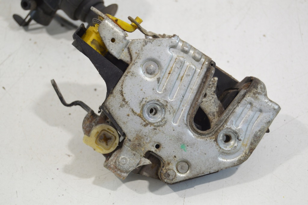 Купить Замок дверь левый перед mercedes w124 e-klasa кабриолет  купе 1247202535