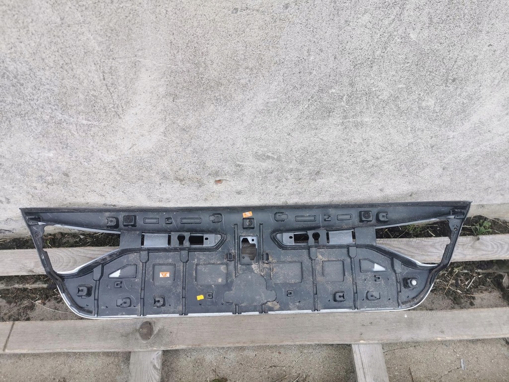 фото №4, Накладка накладка крышки задняя renault megane iv sedan