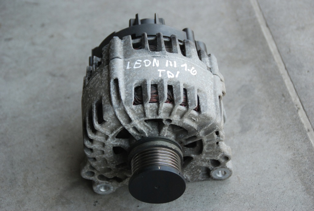 Купить Leon 3 golf vii 1.6 tdi генератор 03l903023l