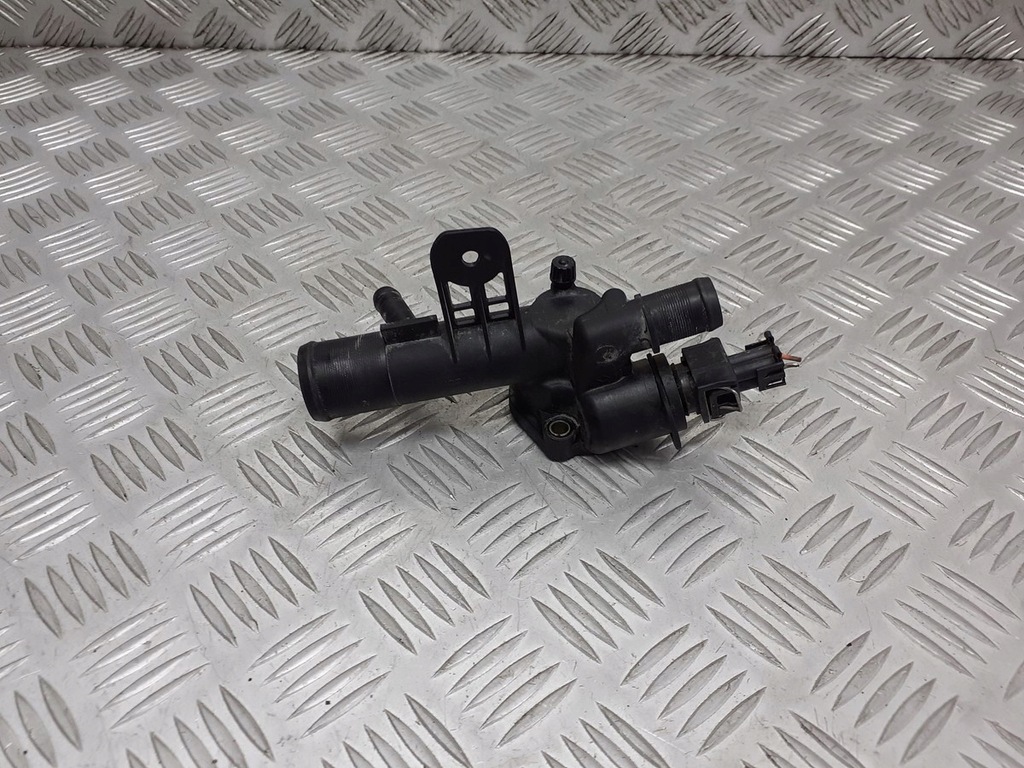 фото №3, Корпус термостата renault clio ii 1.5 dci