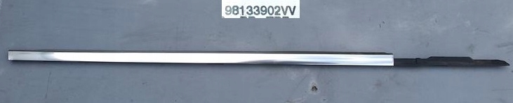 фото №1, Молдинг дверь правый перед peugeot 508 ii 98133902vv