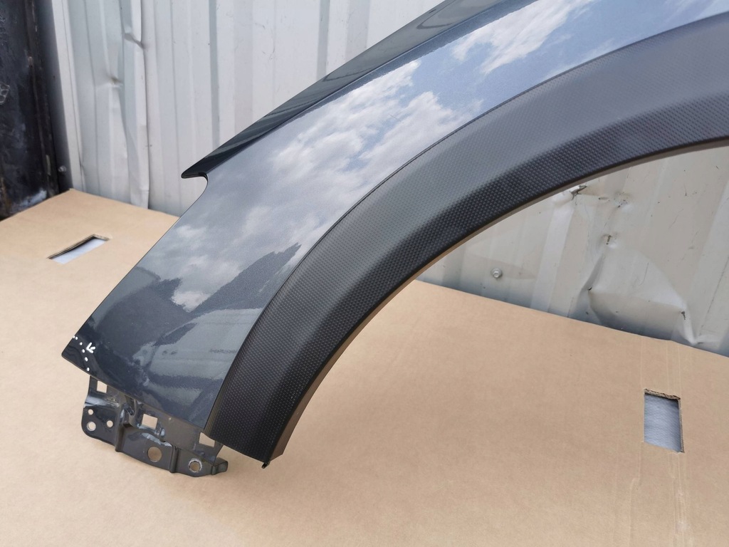 фото №9, Subaru xv ii crosstrek 18- крыло передний левый перед b.ładny молдинг