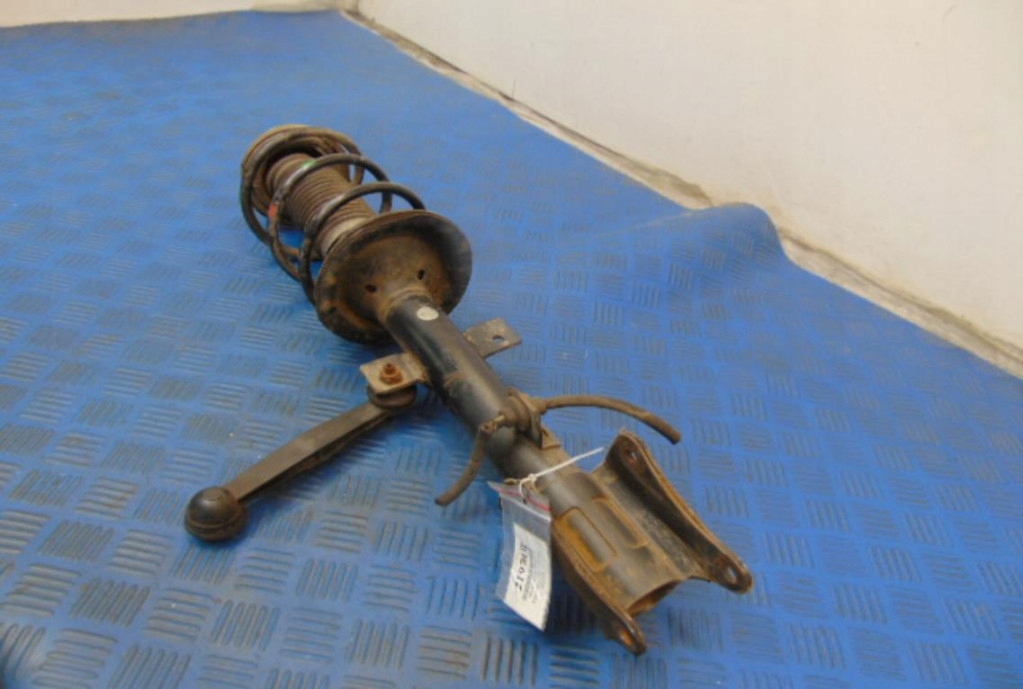 фото №5, Alfa romeo 147 1.9d амортизатор левый задняя