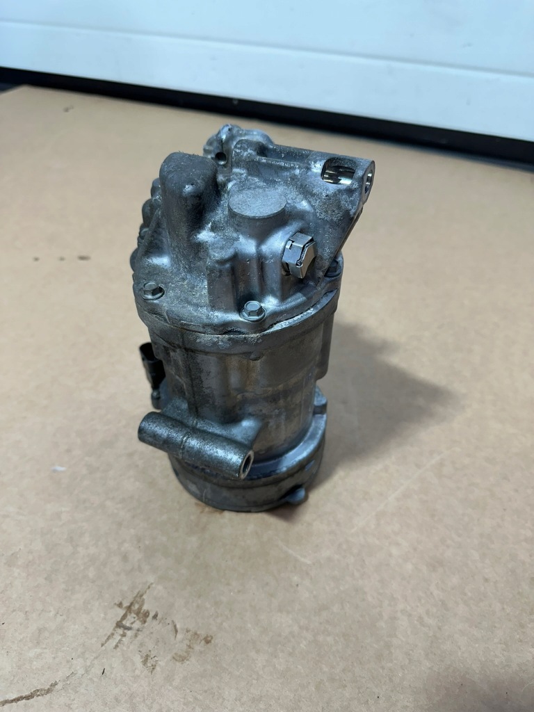 Компресор кондиціонера, кондиціонер, компресор mercedes eqa w243, h243 електрик Оригінал