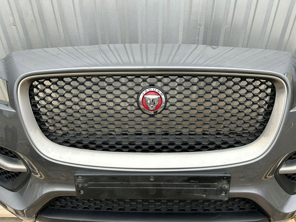 фото №10, Kompletny бампер r-sport jaguar f-pace x761 4pdc