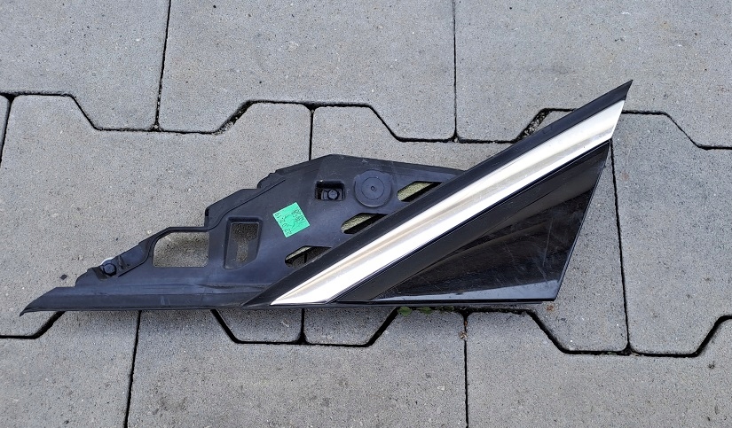 фото №1, Opel grandland x треугольник накладка крыла левая p