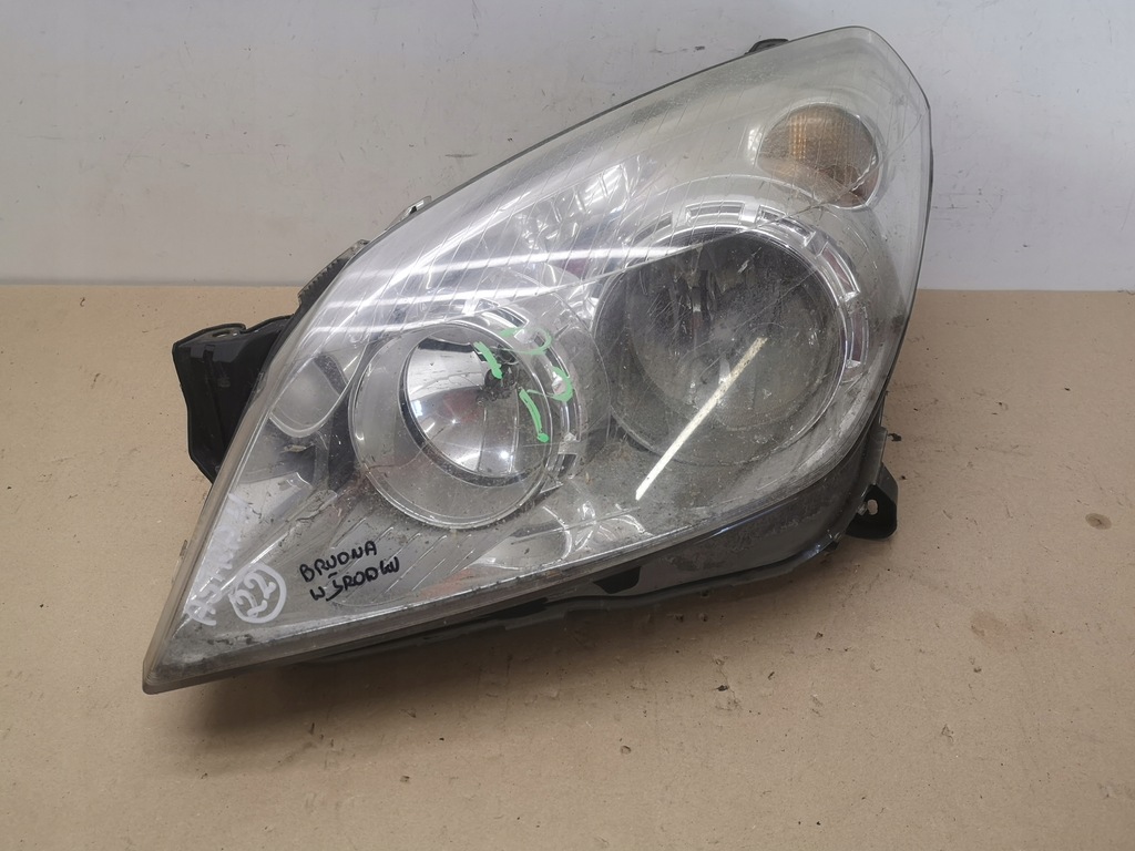 фото №1, Лампа ліва перед opel astra h iii uk