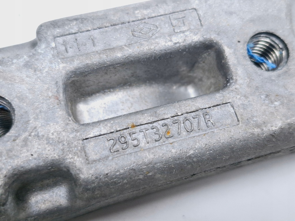 фото №3, Кронштейн кронштейн аккумулятора renault zoe ii lift 2013- #8558