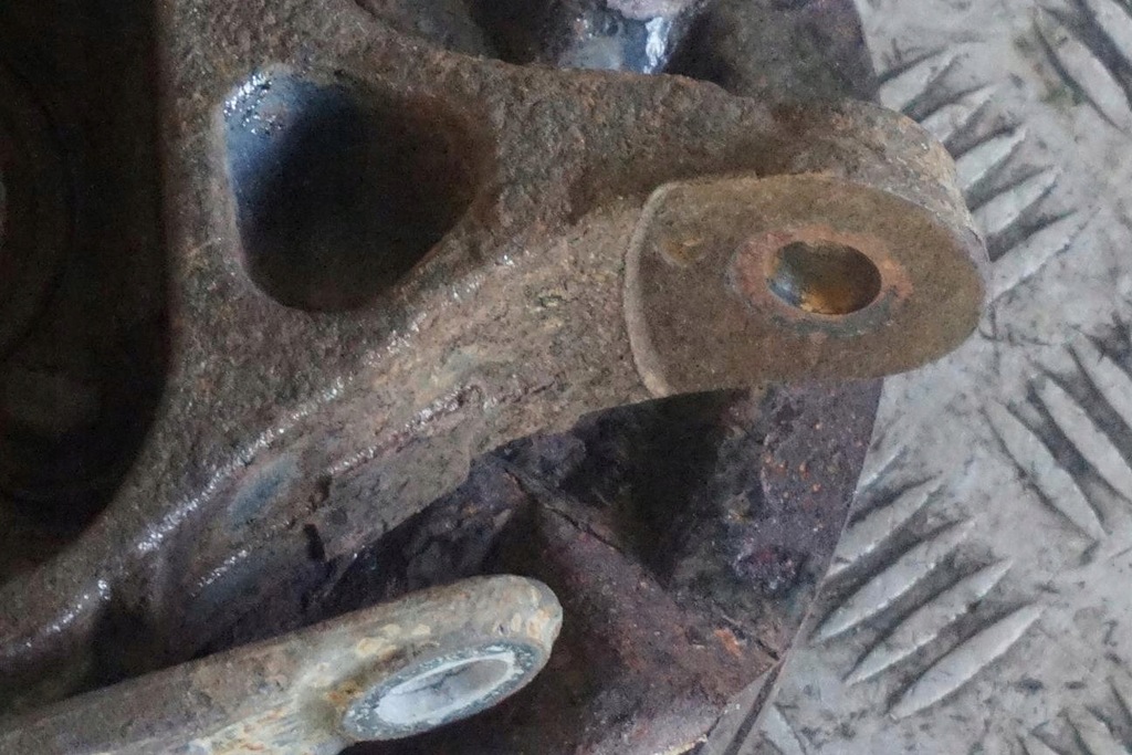 фото №12, Mini clubman r55 s n14 амортизатор поворотний кулак права