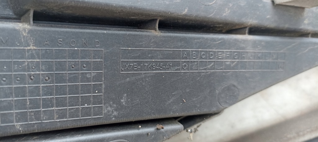 Бампер перед передній ford focus mk4 18-20rok oryg Зі Шроту