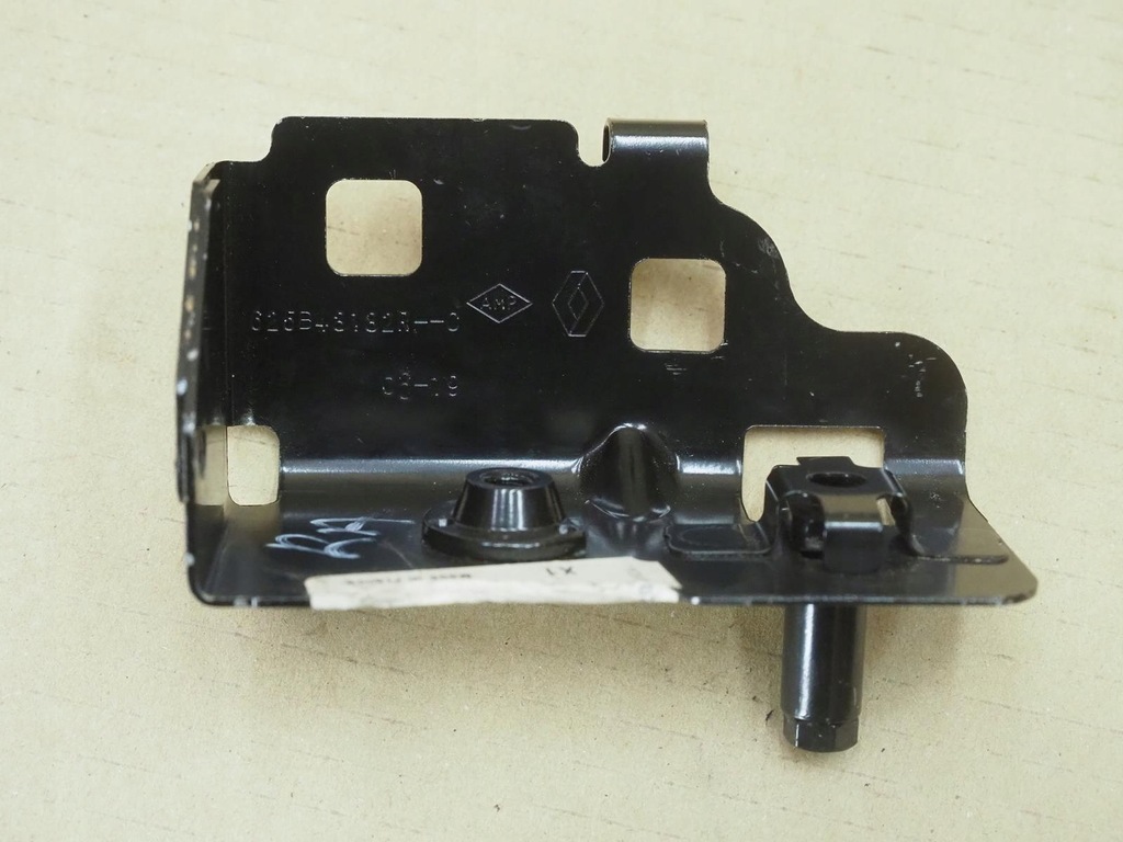 фото №16, 622345078r кронштейн кронштейн крила правий renault zoe