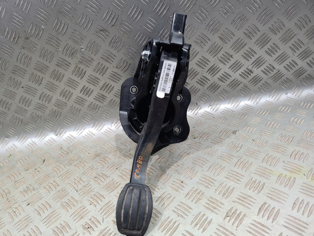 фото №1, Педаль помпа зчеплення opel combo e berlingo iv rifter