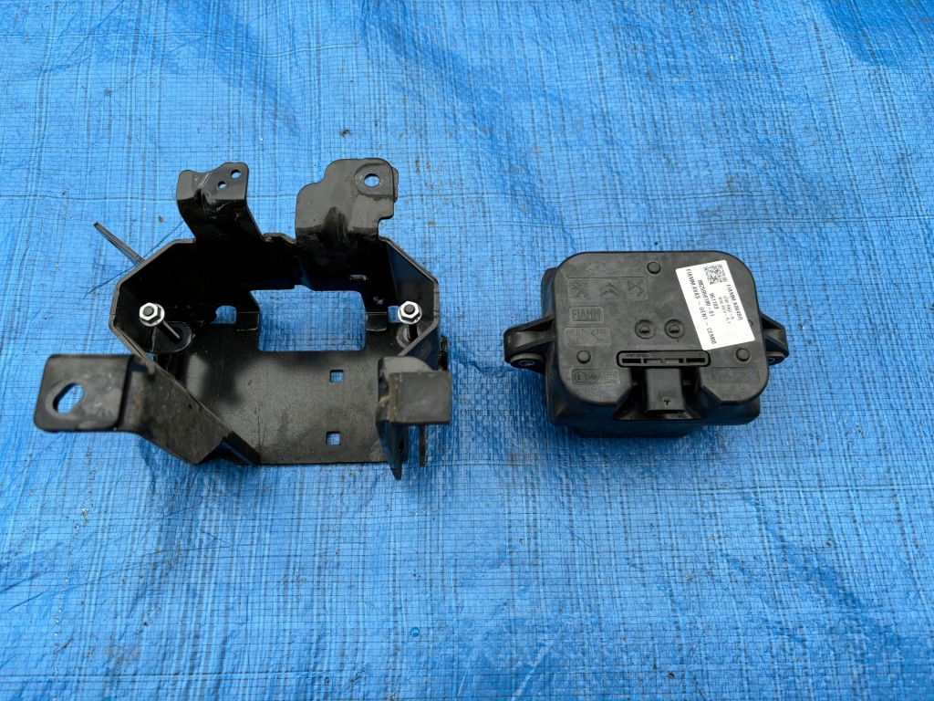 фото №1, Peugeot 208 ii сирена сигнализация с корпус