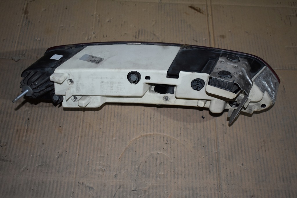 фото №5, Лампа задняя matrix audi r8 1