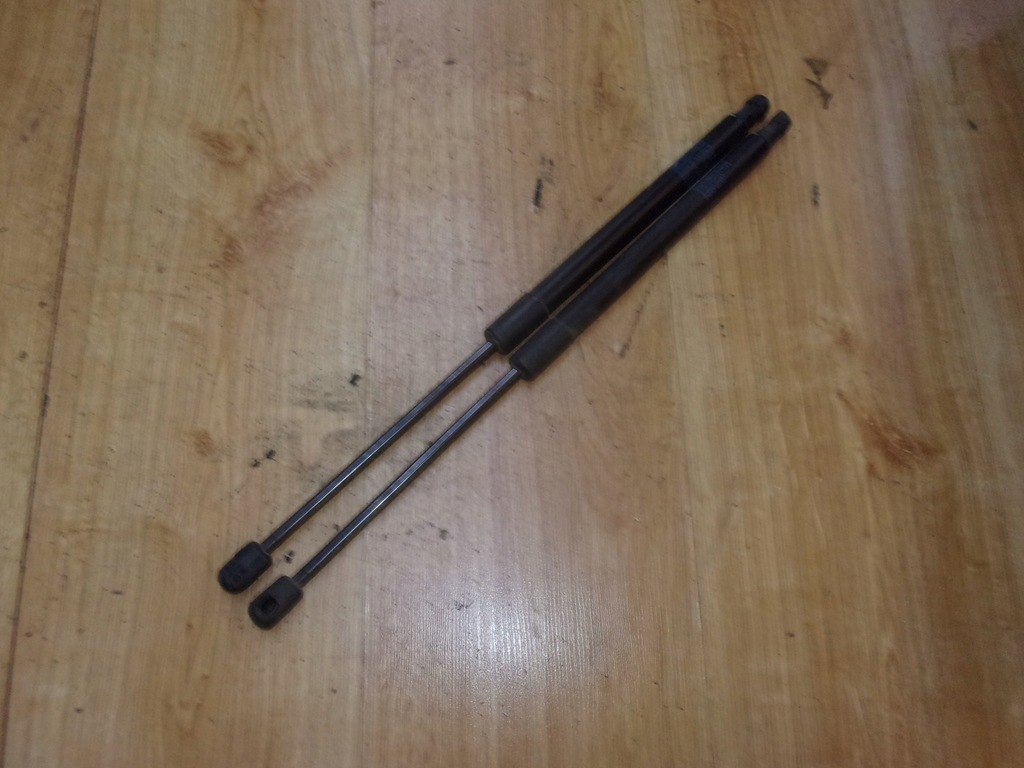 фото №5, Vw passat b6 kombi // привод амортизаторы крышки багажника 3c9827550b