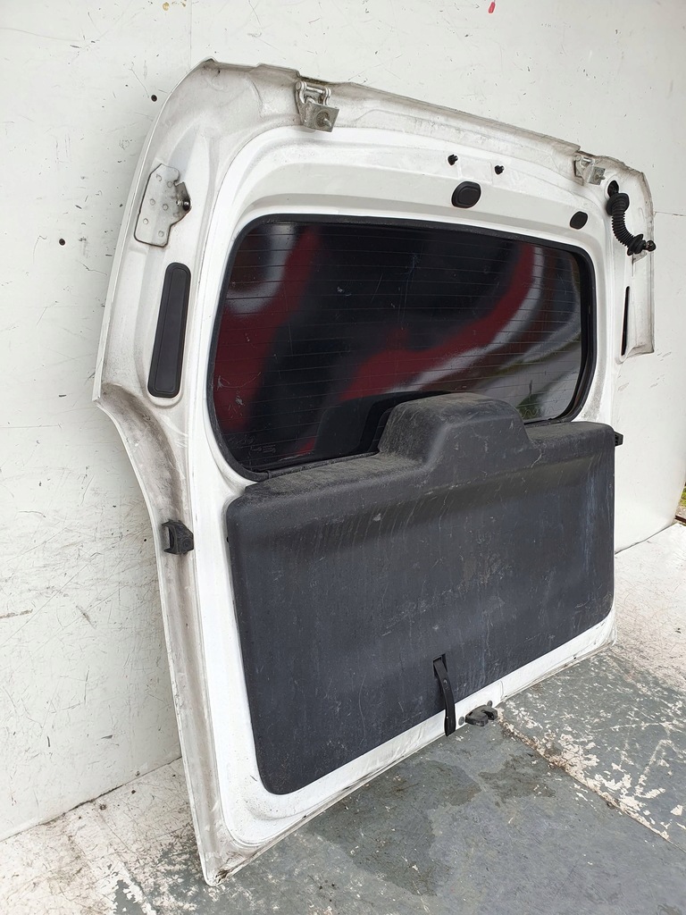 фото №12, Peugeot partner iii 3 08- задняя задняя крышка багажника багажника