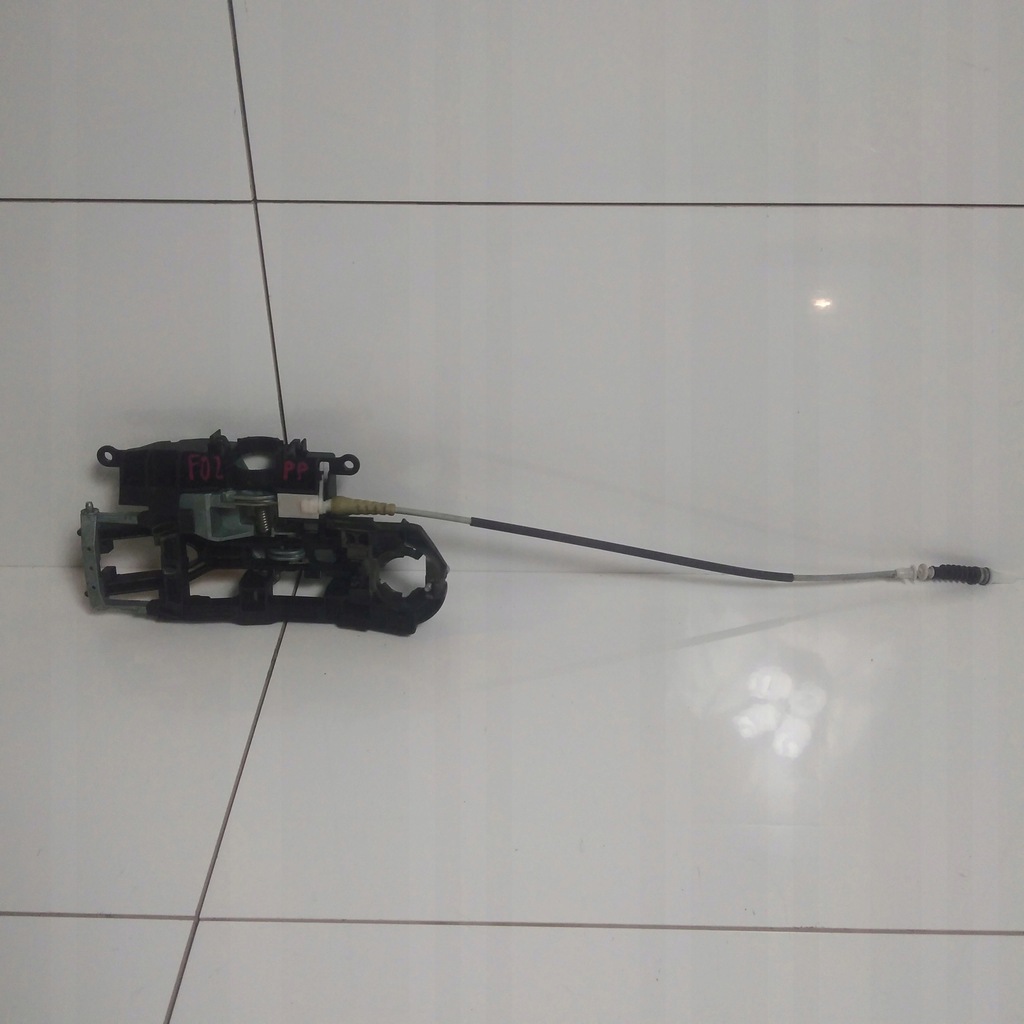 фото №1, Bmw 7 f02 основание ручка правой перед 7187228