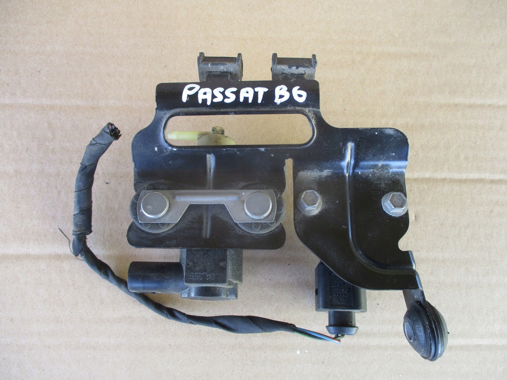 фото №5, Клапан вакуумa 1k0906627a vw passat b6 2.0tdi