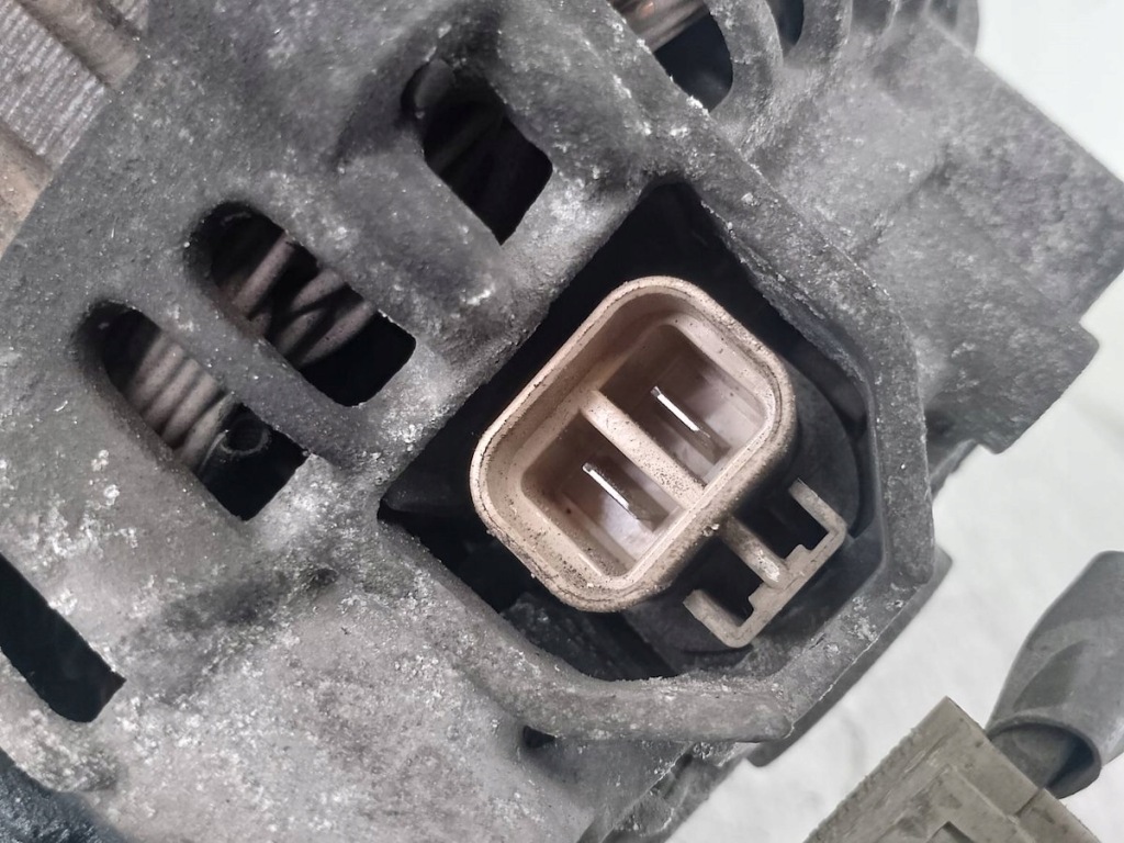 Генератор mazda 6 a3tb4981 rf5c 2.0 d Киев