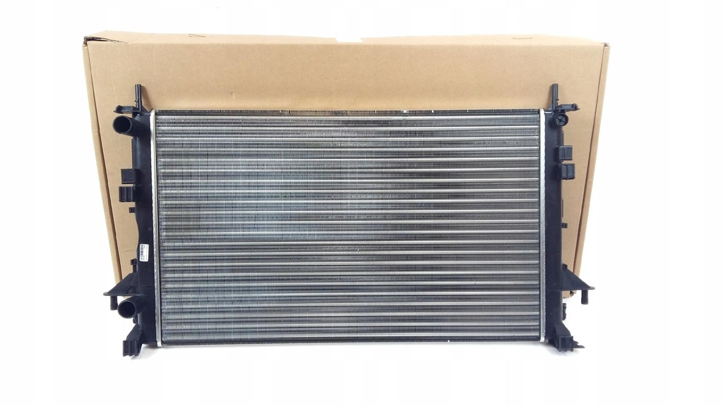 фото №1, Tyc 728-0049-r радиатор, система охлаждение двигателя