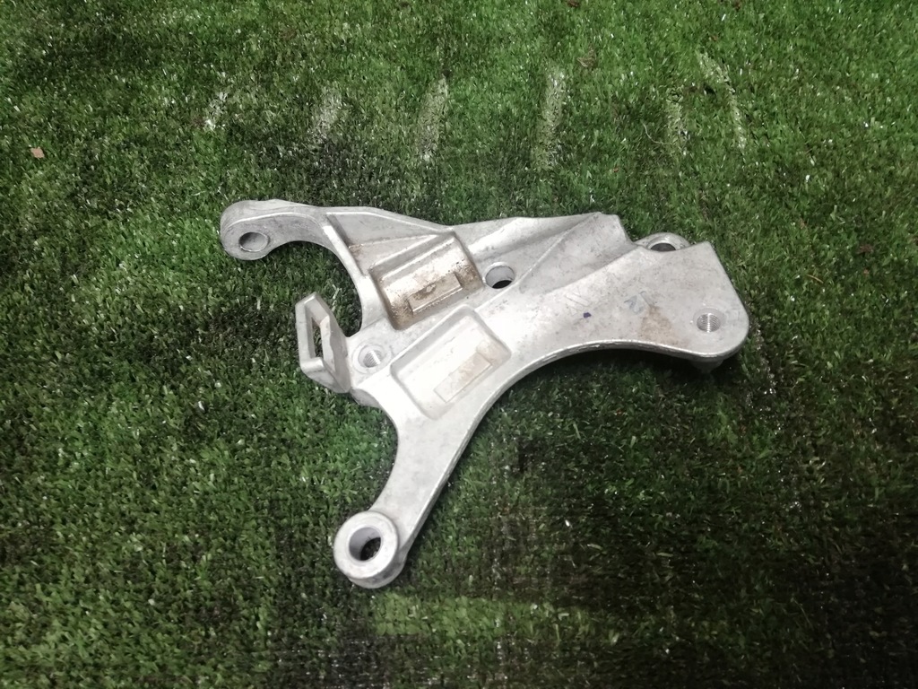 фото №1, Opel grandland 1.2 t кронштейн кронштейн 113103198