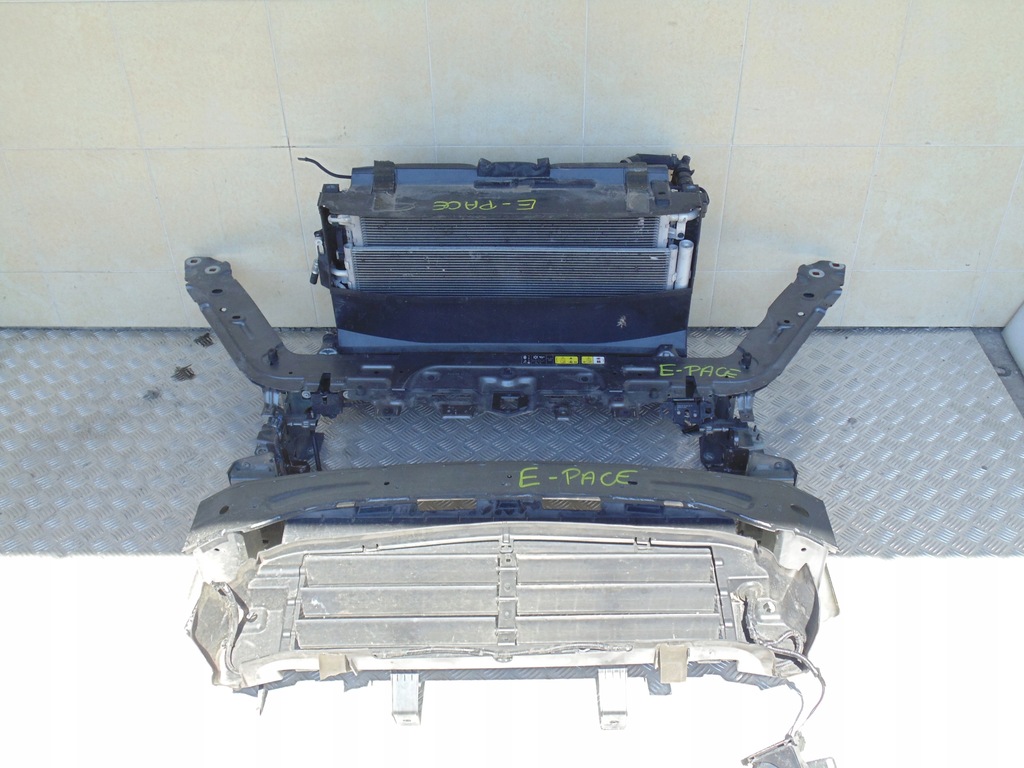 фото №1, Pas передній підсилювач jaguar e-pace 2.0d