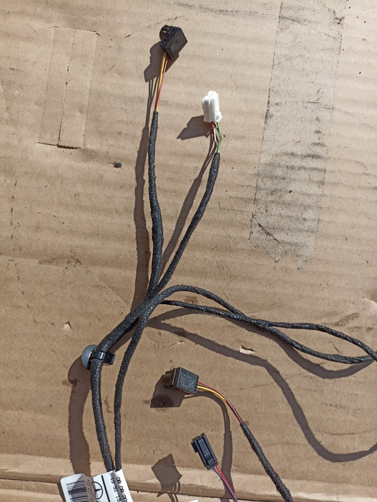 Mercedes w213 e-klasa жгут электрическая дверь ambilight 3 диоды Недорого