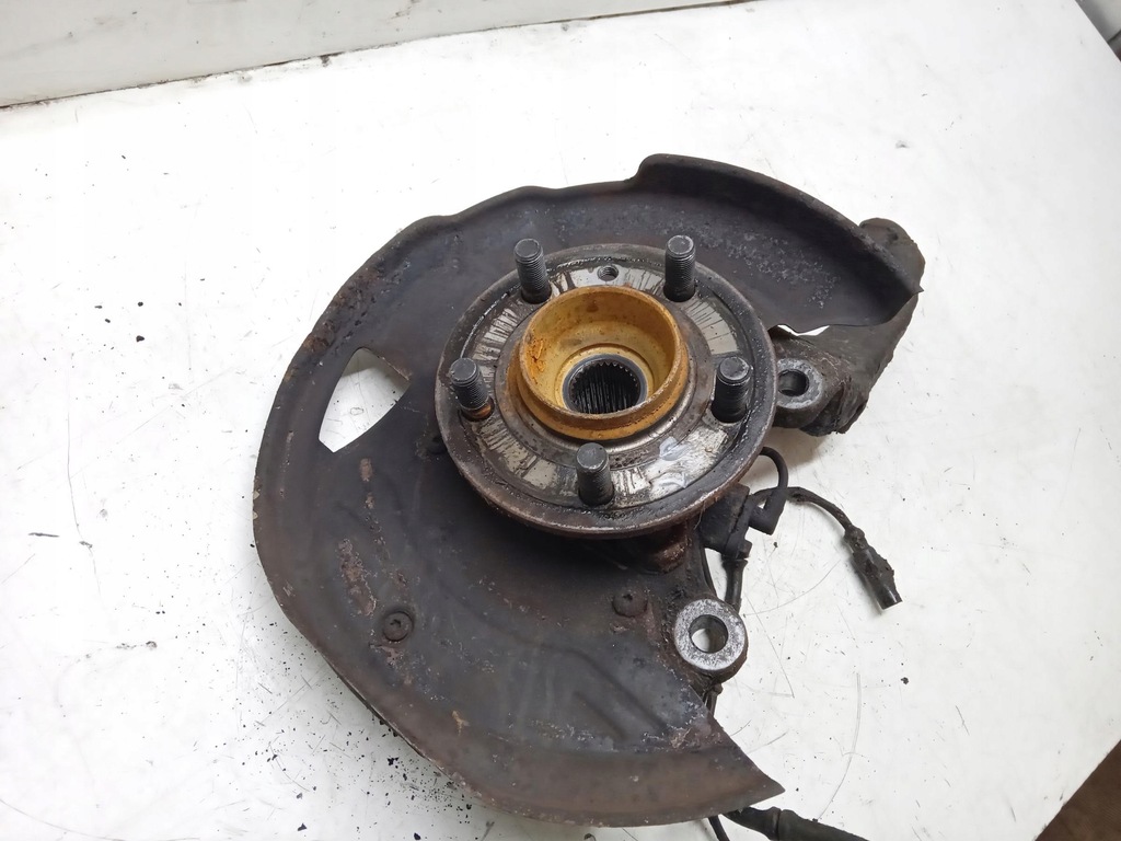 фото №3, Поворотный кулак левый перед land rover discovery iii