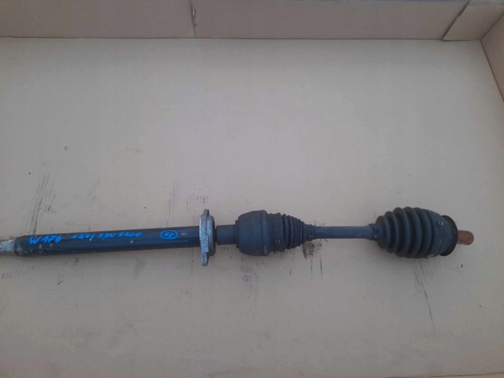 фото №1, Mercedes a klasa w176 привідний вал права механічна a2463303200