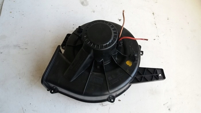 фото №1, Vw polo iv 9n 1.2 6v воздуходувка вентилятор 6q1819015