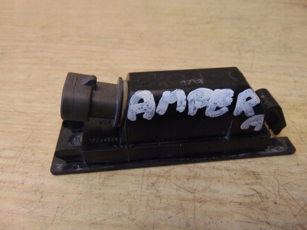 фото №2, Лампа подсветка номерного знака opel ampera 2011-15