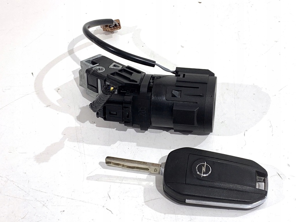 фото №1, Замок запалювання opel corsa f 9673257480 1.2 101km ключ