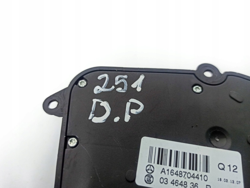 фото №16, Mercedes-benz r w251 2012 перед сторона права панелі керування перемикачі