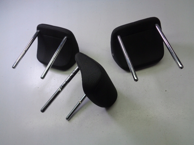 фото №4, Підголівники задня audi q4