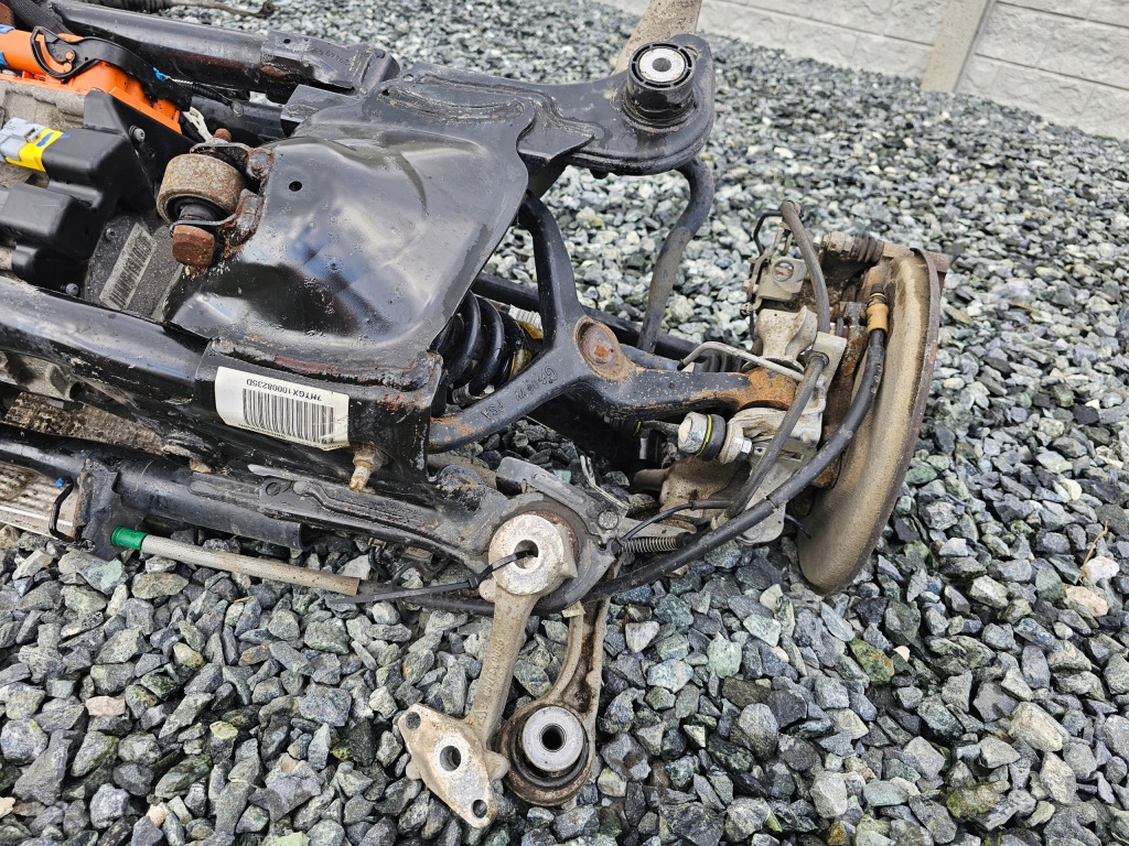 Oś задняя балка задний  508 i rxh sw гибрид #2095 Недорого