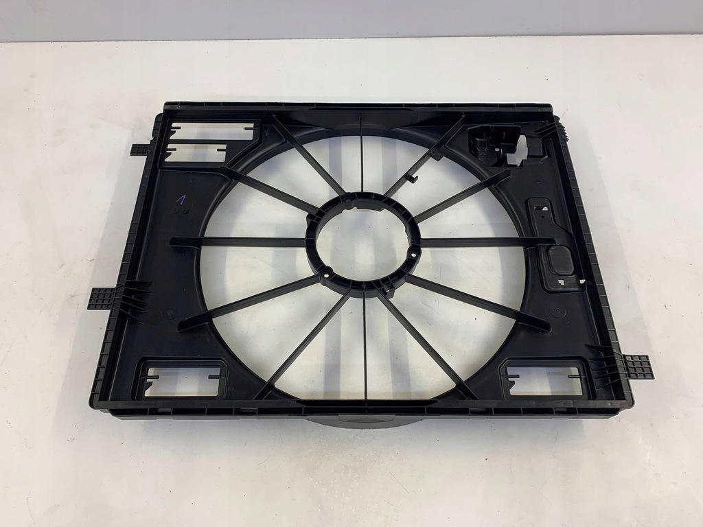 фото №7, Корпус вентилятора вентилятор mercedes c-klasa w206 206 3135104268