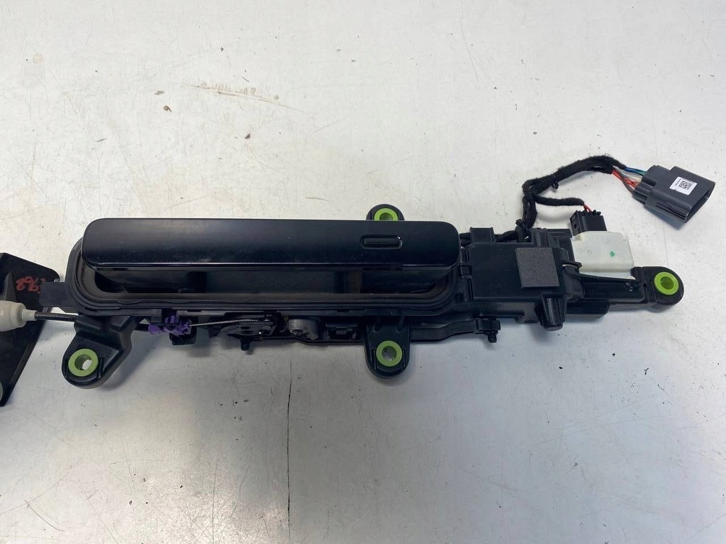 фото №1, Land rover range rover evoque l551 замок дверь задних k8d226601ag