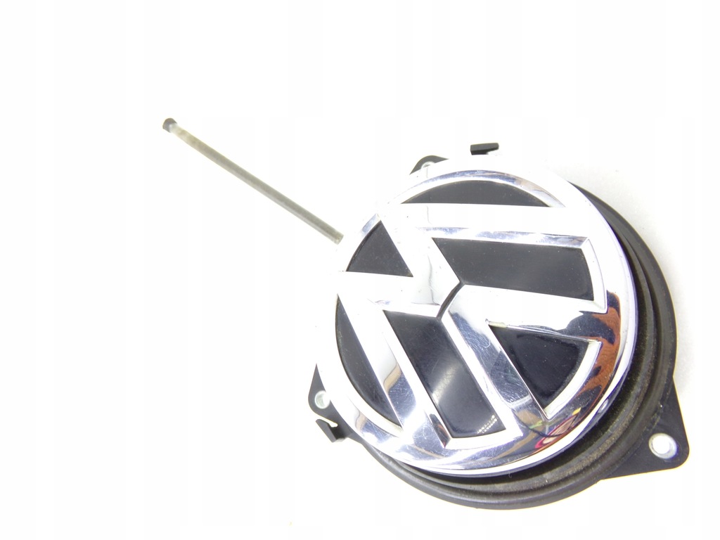 фото №1, Ручка крышки багажника эмблема logo vw golf vii 5g6827469f
