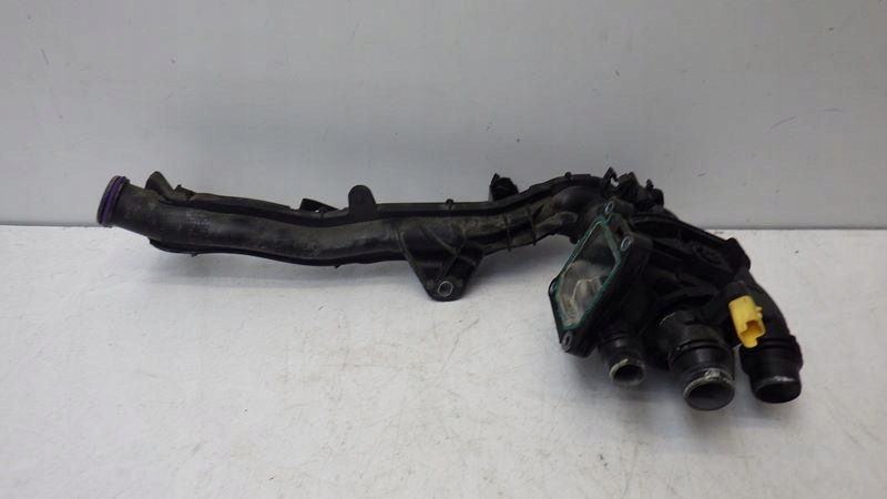 фото №3, Корпус термостата труба трубка citroen c3 iii 1.2 thp 9807502380