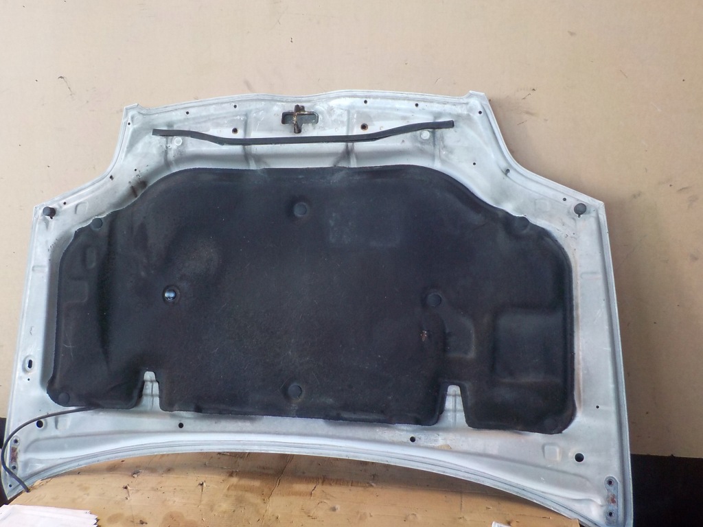 фото №3, Toyota corolla 1.4b капот