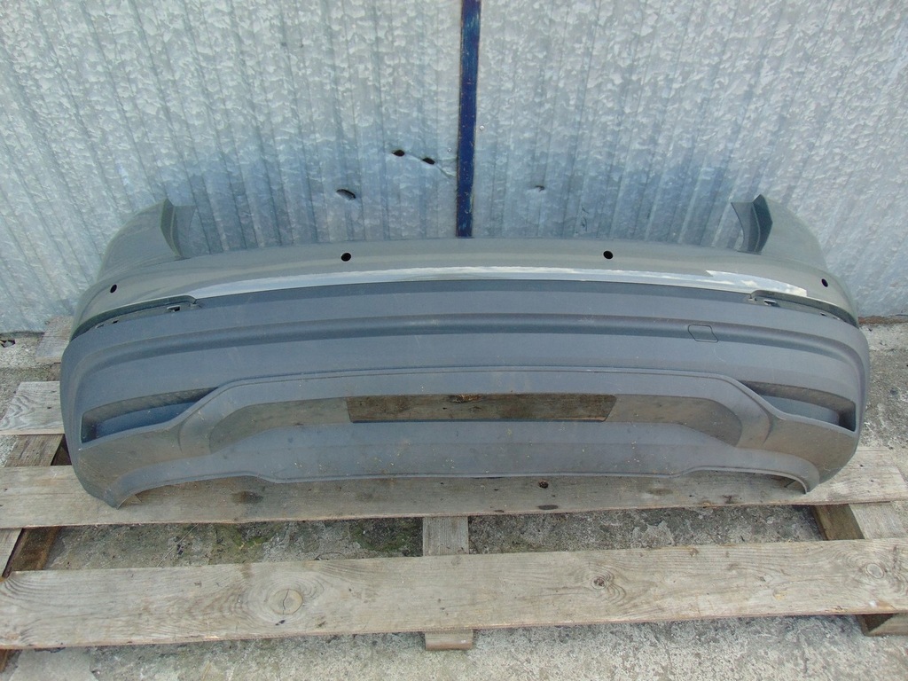 фото №10, Бампер задня з накладка audi q3 ii 83a807511