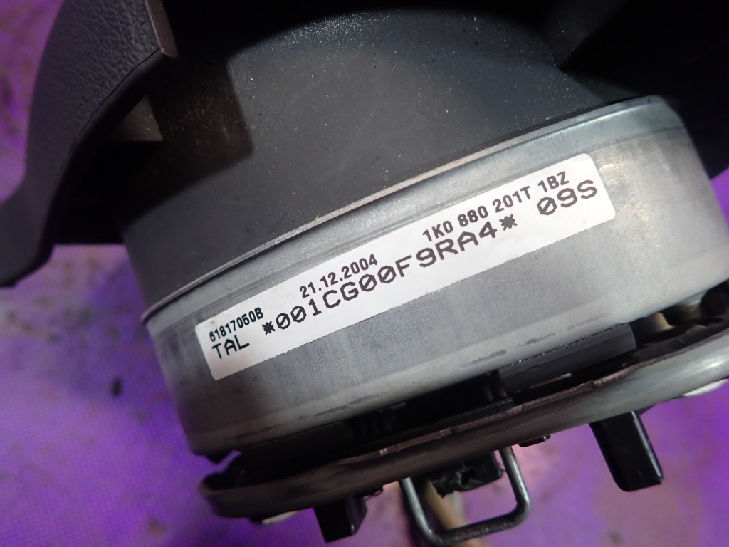 фото №6, Vw touran i 03-06 подушка безопасности подушка водителя 1k0880201t