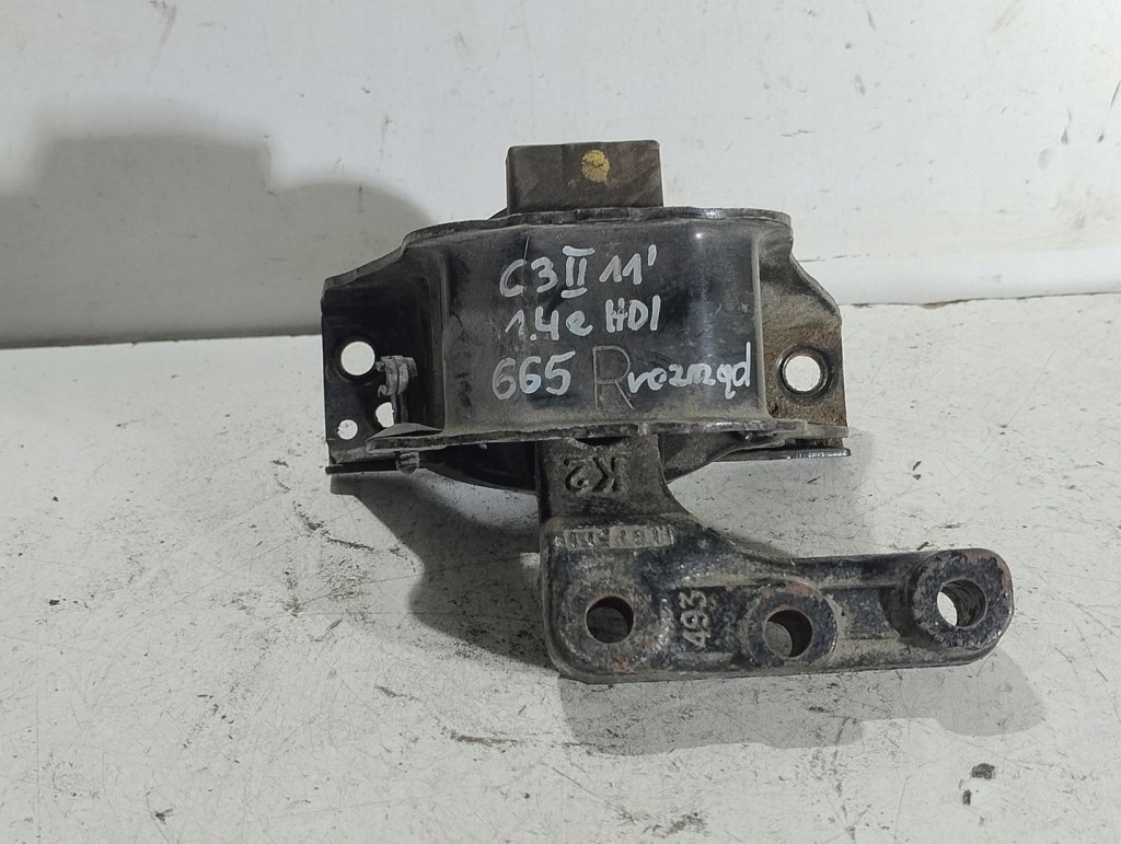 фото №1, Кронштейн подушка двигуна citroen c3 ii 1.4 ehdi 9671185380