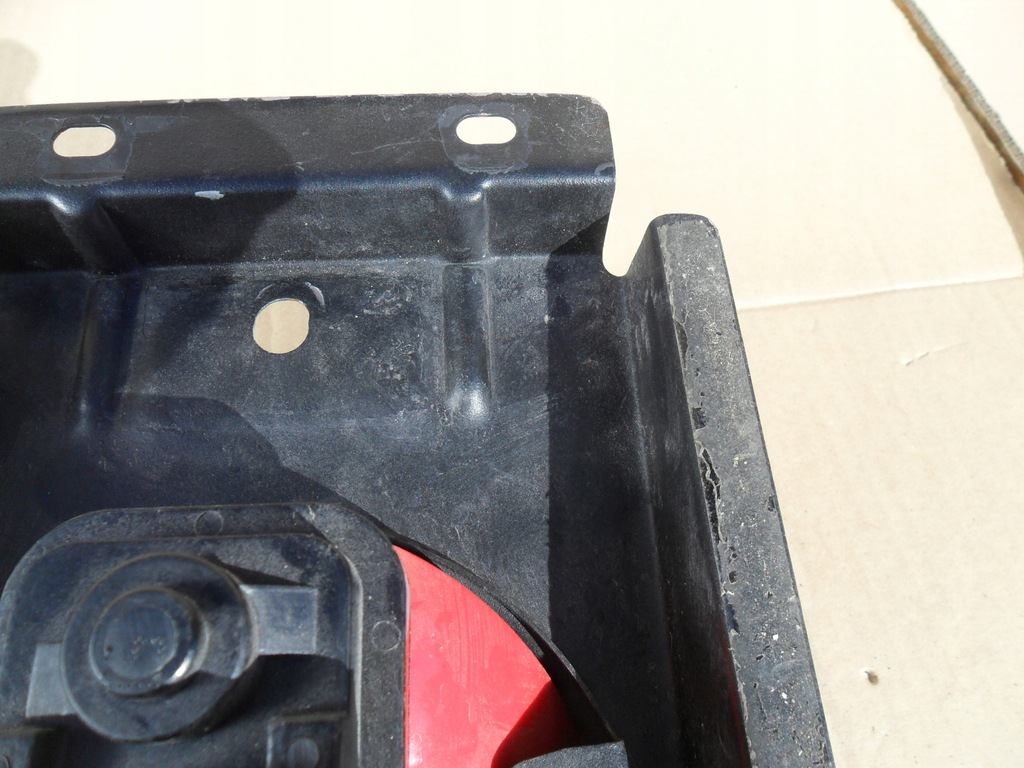 фото №12, Ferrari лампа задняя задняя правая