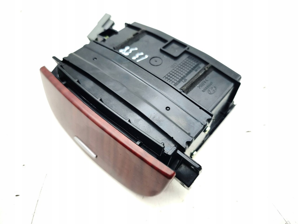 фото №1, Hyundai santa fe 2007 пепельница